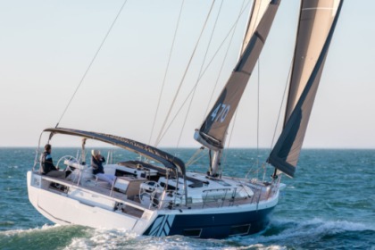 Charter Sailboat  Dufour 470 Salerno
