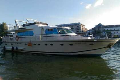 Alquiler Lancha Astondoa 74 Sevilla