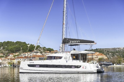 Location Catamaran Catana Group Bali 4.2 - 4 + 1 cab. Skradin