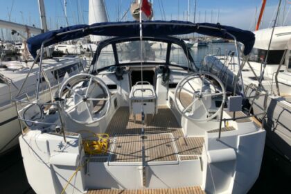 Noleggio Barca a vela Jeanneau Sun Odyssey 519 Porto Rotondo