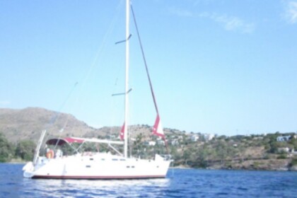 Alquiler Velero Beneteau Oceanis 423 Clipper Nea Peramos