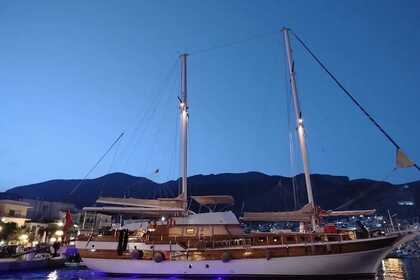 Hire Gulet Luxury 8 Cabins Gulet Sailing Opportunity Bodrum