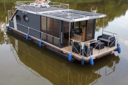 Hyra båt Husbåt Hausboot Rivo Sp Zo.o Campi Campi 400 Berlin