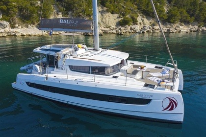 Hire Catamaran Bali - Catana 4.2 Kaštela