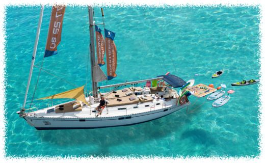 Sailboat Beneteau Oceanis Moorins 445 Plano del barco