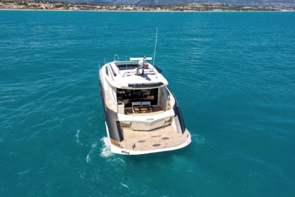 Location Yacht Marquis Marquis 500 Sport Cannes