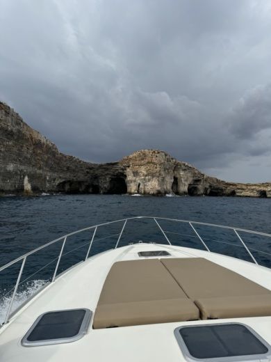 Msida Motorboat Cranchi Mediterranean alt tag text