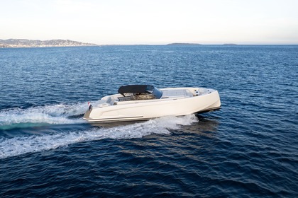 Alquiler Lancha Vanquish Yachts Vanquish 45 Port de la Rague
