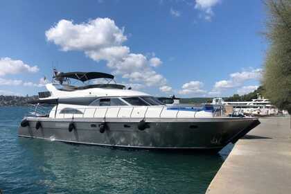 Miete Motoryacht custom made 2015 Istanbul