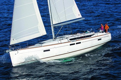 Hire Sailboat  Sun Odyssey 509 Nieuwpoort