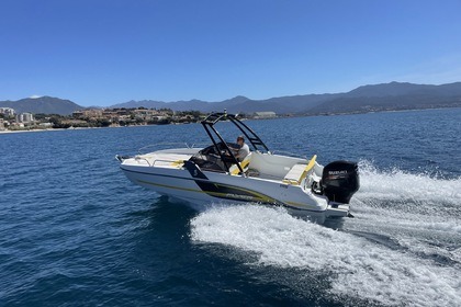 Rental Motorboat Beneteau Flyers 650 open Ajaccio