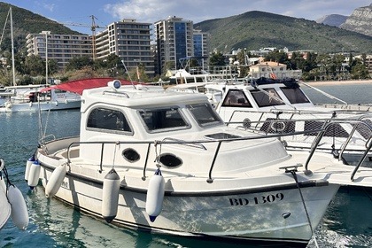 Verhuur Motorboot Betina 700 Budva