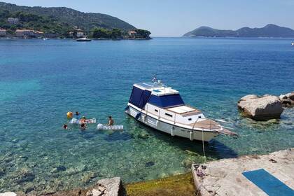 Charter Motorboat Kvarnerpalstika Adriatik Dubrovnik