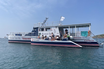 Noleggio Barca a motore Trimaran Moteur Saint-Malo