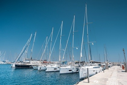 Miete Segelboot Bavaria Yachtbau Bavaria Cruiser 46 - 4 cab. Rhodos