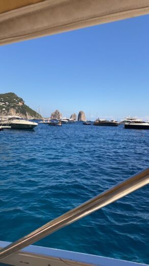 Napels Motorboat Cranchi Aquamarina 31 alt tag text