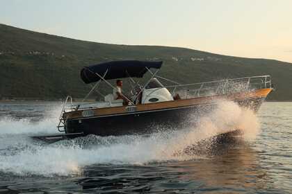 Charter Motorboat Cantieri Mimi Libeccio 27s Tivat