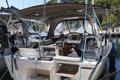 Miete Segelboot DUFOUR 360 GL Portisco