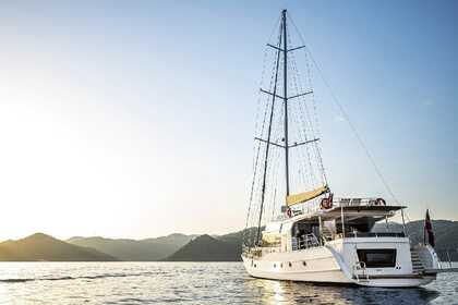 Miete Gulet AREFT-521-5 26 MT 6 CABINS 2021 Fethiye