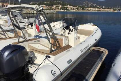 Hyra båt RIB-båt Capelli Capelli Tempest 700 Porto-Vecchio