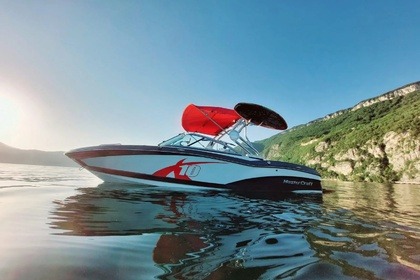Hire Motorboat Mastercraft X10 Aix-les-Bains