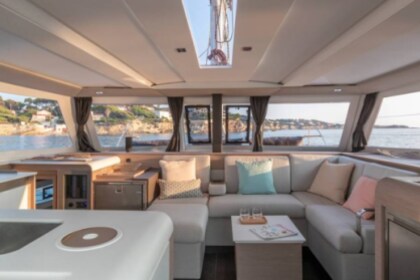 Hire Catamaran Fountaine Pajot ISLA 40 Volos