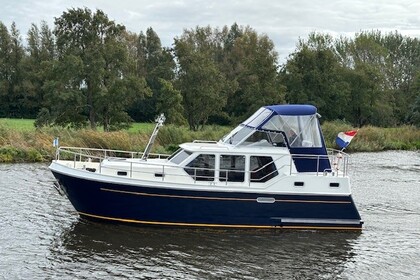 Hire Houseboat Veritas Elite Veha 1000 AK Jirnsum