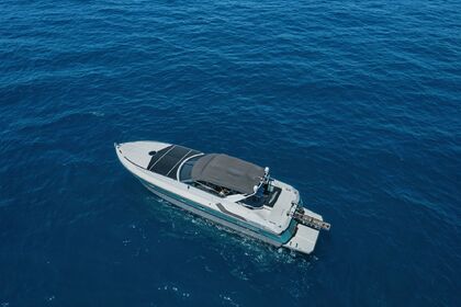 Location Bateau à moteur Pershing Open 48 Roses