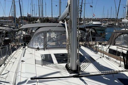 Charter Sailboat Bavaria Yachtbau Bavaria C46 - 4 cab. Murter
