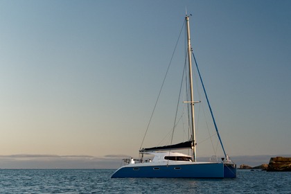 Rental Catamaran Nautitech 40 Saint-Mandrier-sur-Mer