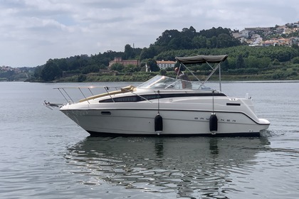 Charter Motorboat Bayliner Ciera 24 Porto