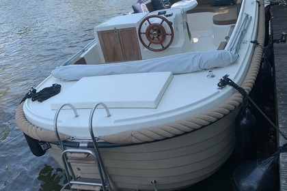 Charter Boat without licence  Oud Huijzer 630 Leiden