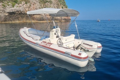 Noleggio Barca a motore Joker Boat Coaster 470 Riposto