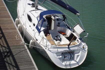 Rental Sailboat Alliura-Marine Feeling 32 La Rochelle