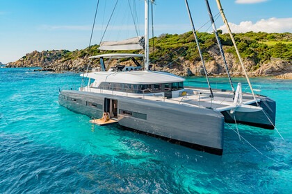 Verhuur Catamaran Lagoon Lagoon Seventy 7 Bonifacio