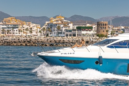 Hire Motor yacht AZIMUT 58 FLY Marbella