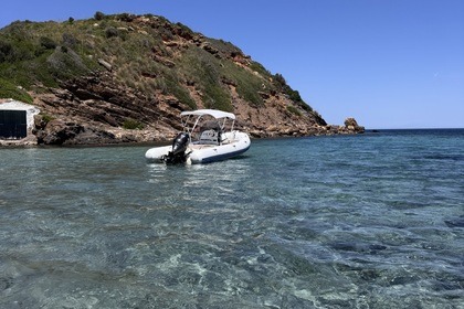 Hire RIB Zodiac Medline II Menorca