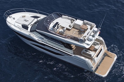 Aluguel Lancha Jeanneau Prestige F4 Grimaud