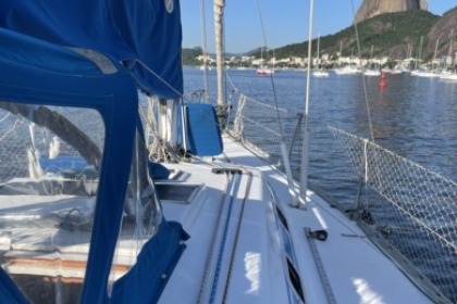 Charter Sailboat Main 35 Main 35 Guarujá