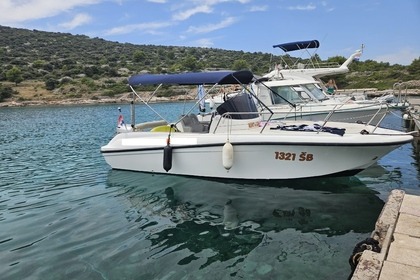 Charter Motorboat FLY HM 22 Šibenik