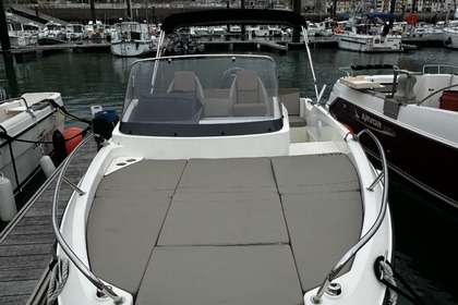 Location Bateau à moteur Brunswick Activ 605 Open Fécamp