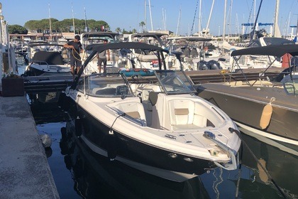 Charter Motorboat Regal 2700 Golfe Juan