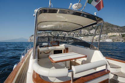 Aluguel Lancha Di Donna Serapo 33 Capri