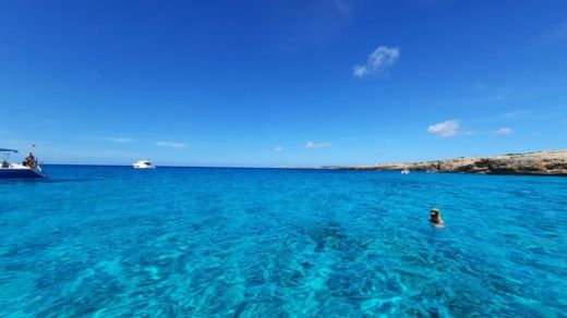 Menorca Without license Compass 400 GT alt tag text