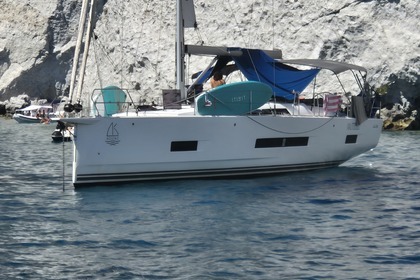 Hire Sailboat Hanse 460 Rome
