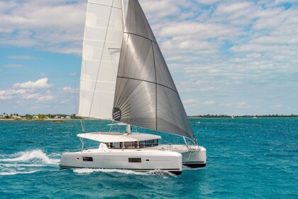 Hire Catamaran Lagoon Catamarans Lagoon 42 with watermaker Olbia