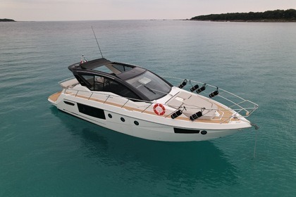 Verhuur Motorboot Cranchi M44 Monaco
