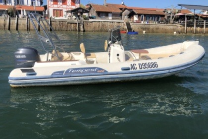 Alquiler Neumática Capelli Capelli Tempest 626 Lège-Cap-Ferret