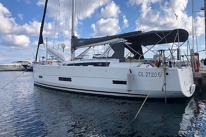 Charter Sailboat DUFOUR Grand Large Portisco