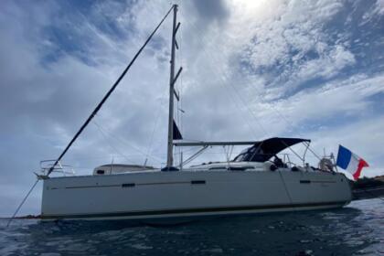 Rental Sailboat Beneteau Oceanis 393 Clipper Saint-Raphaël